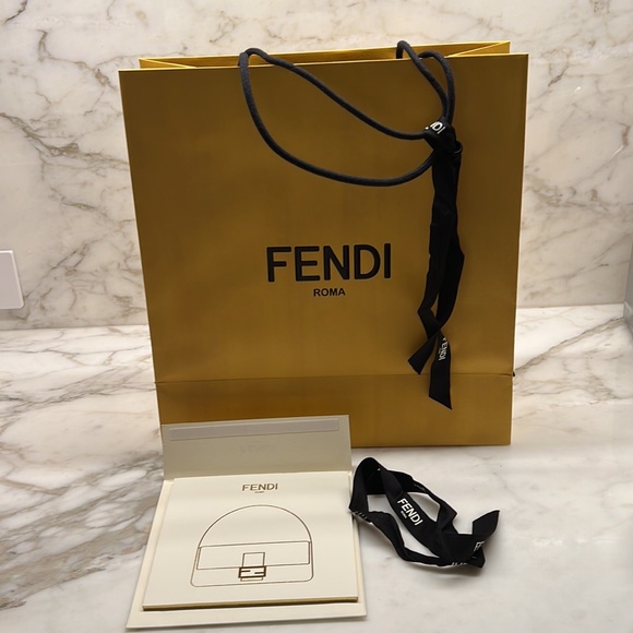 Fendi Shopping Bag & Ribbon & Card - Picture 2 of 8